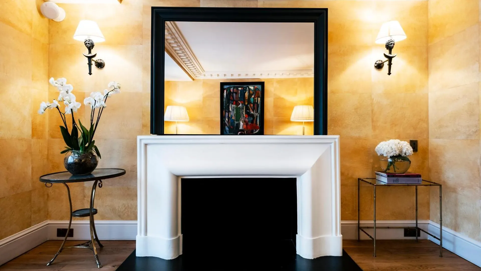 Hôtel de Berri Champs-Élysées, a Luxury Collection Hotel Parigi