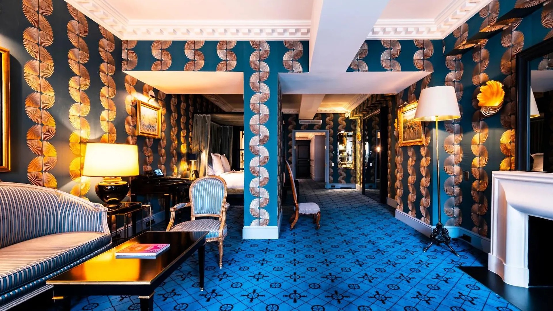 Hôtel de Berri Champs-Élysées, a Luxury Collection Hotel Parigi