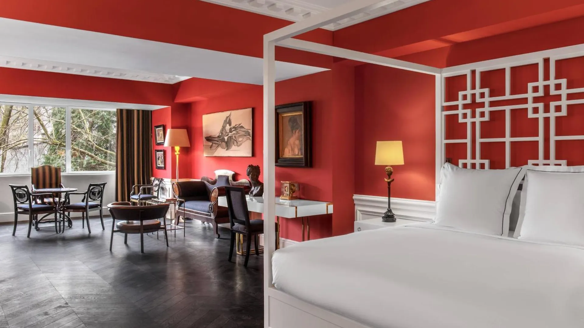 Hôtel de Berri Champs-Élysées, a Luxury Collection Hotel Parigi