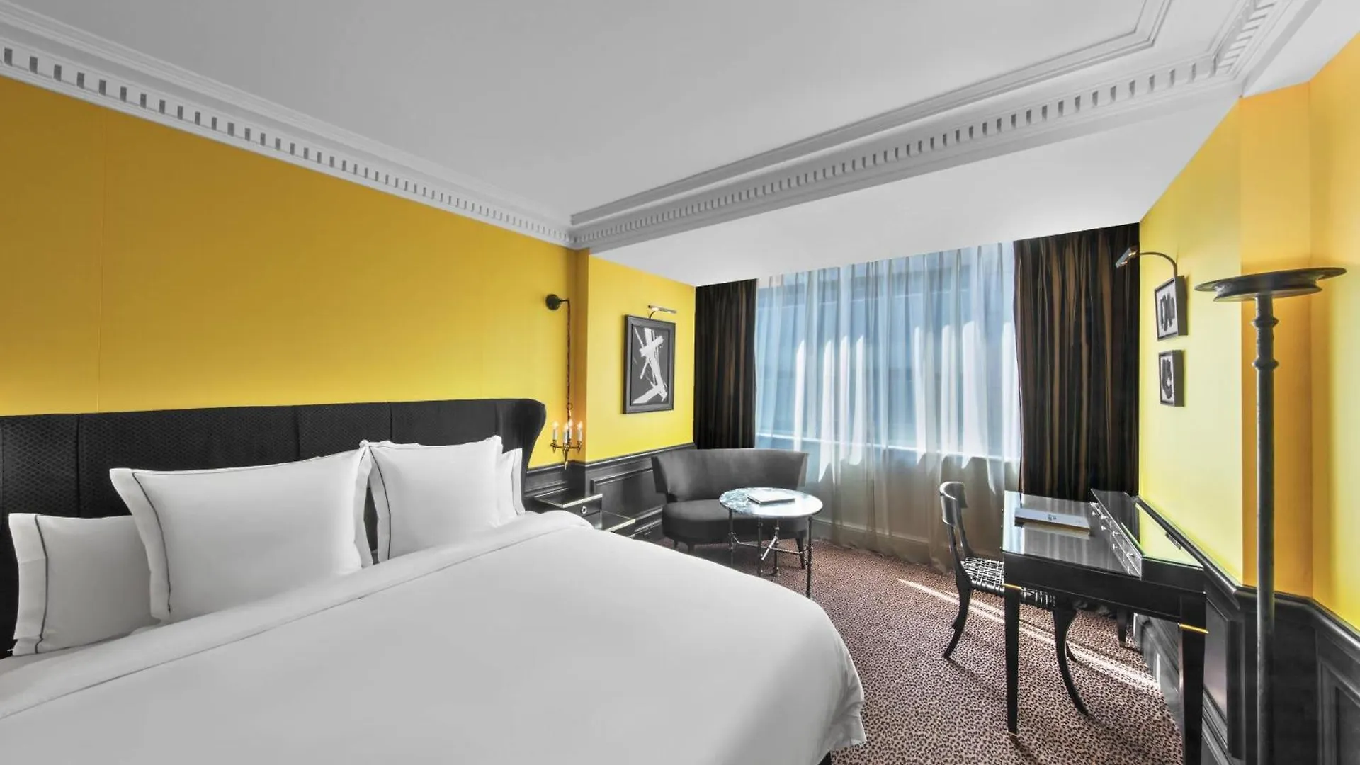 Hôtel de Berri Champs-Élysées, a Luxury Collection Hotel Parigi 5*,