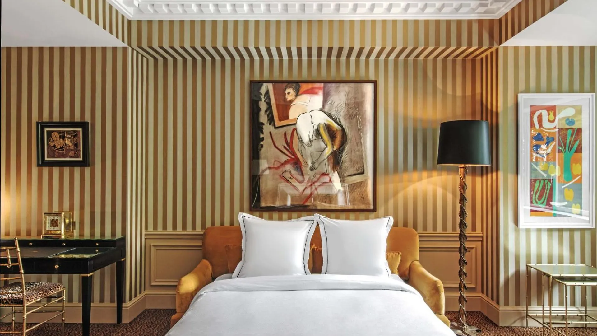 Hôtel de Berri Champs-Élysées, a Luxury Collection Hotel Parigi