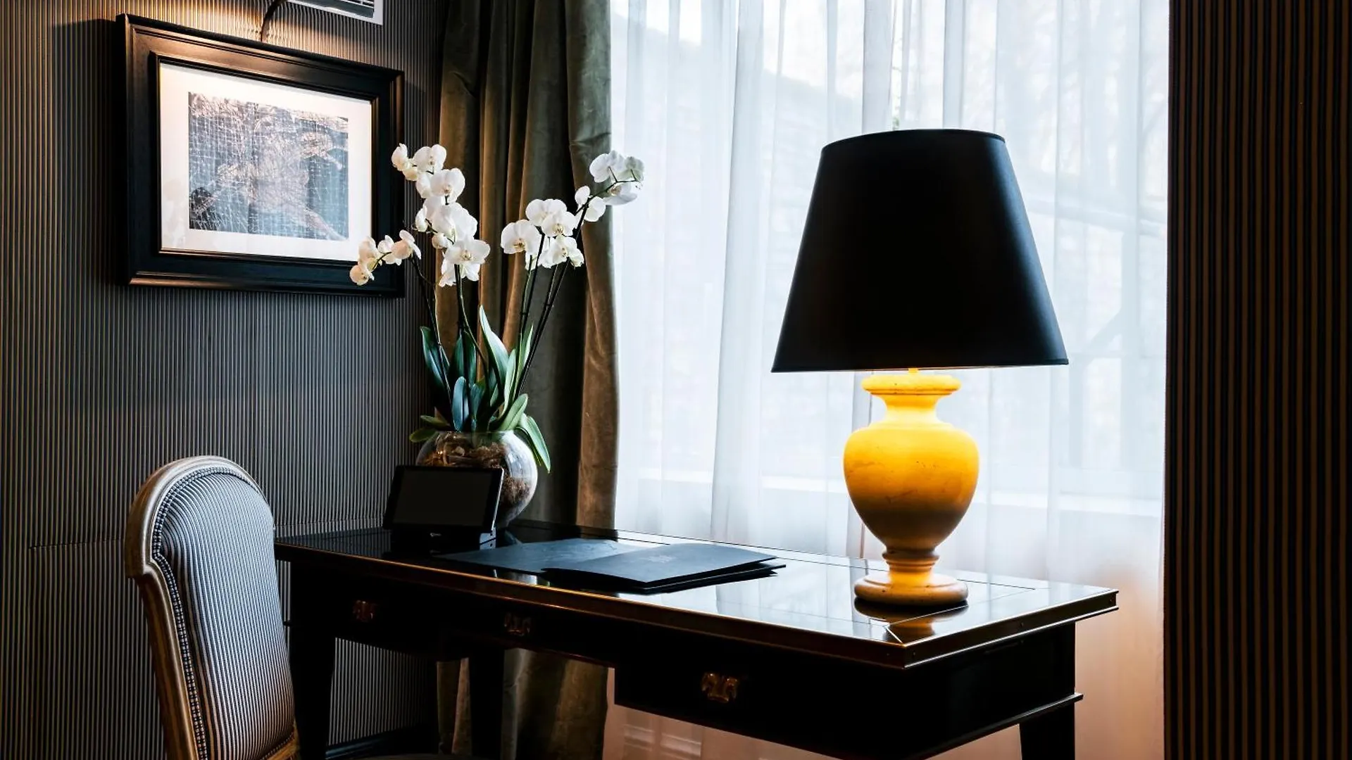 Hotel De Berri Champs-Elysees, A Luxury Collection Hotel Paris