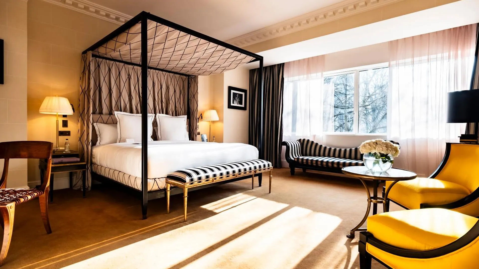 Hotel De Berri Champs-Elysees, A Luxury Collection Hotel Paris