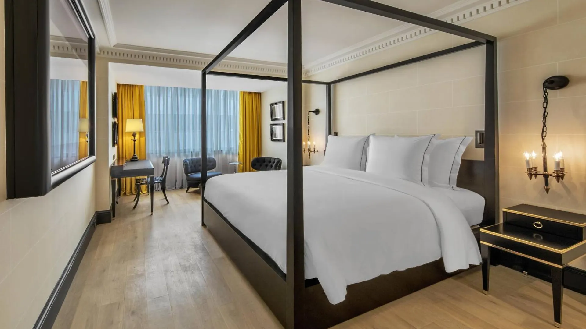 *****  Hotel De Berri Champs-Elysees, A Luxury Collection Hotel Paris France