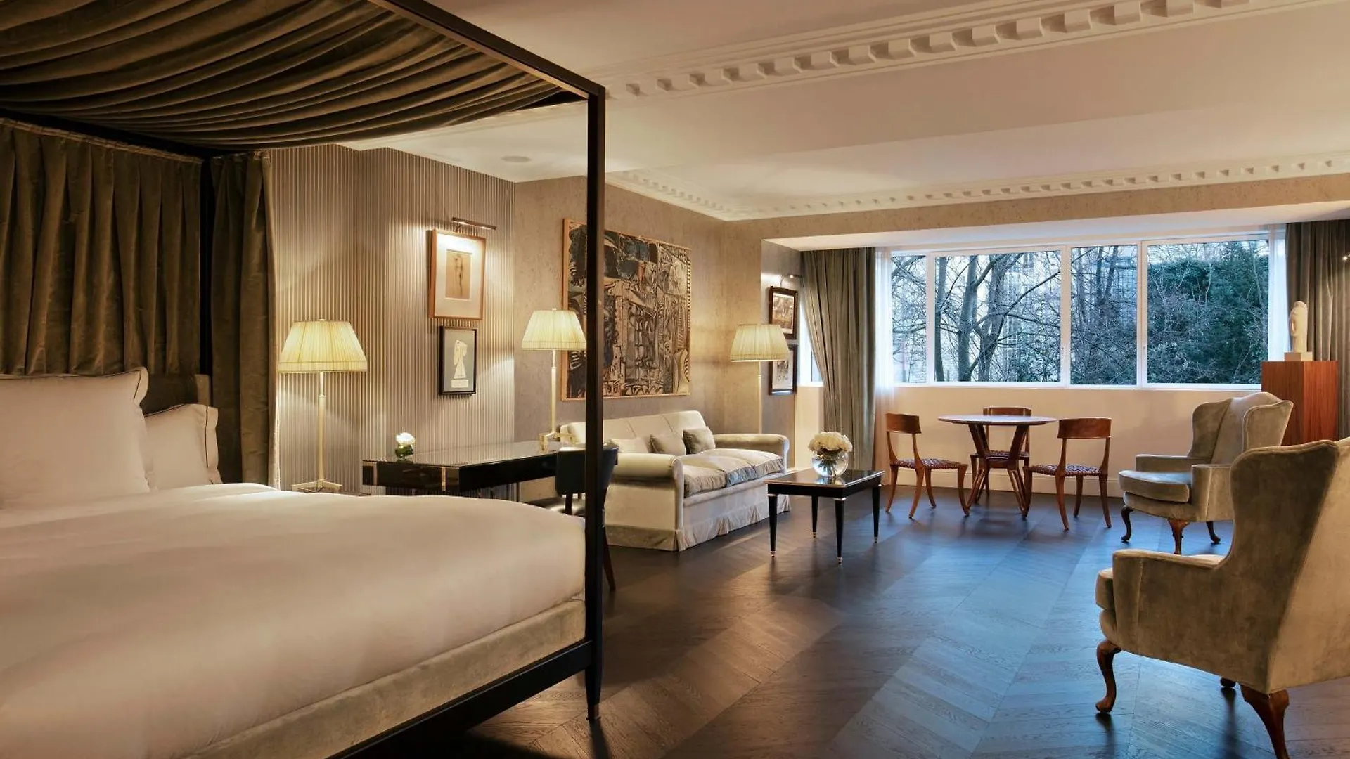 Hotel De Berri Champs-Elysees, A Luxury Collection Hotel Paris 5*,